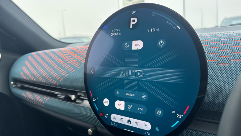 MINI Aceman 135kW E Classic 43kWh 5dr Auto Electric Hatchback